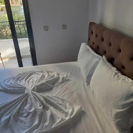 Sunset Locanda Sarandë