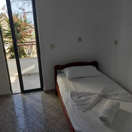 Herberg Sunset Sarandë